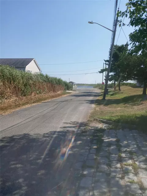 Blue Point Road, Mastic Beach, NY 11951