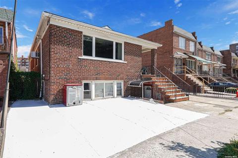 2565 E 1st St, Brooklyn, NY 11223 photo 1