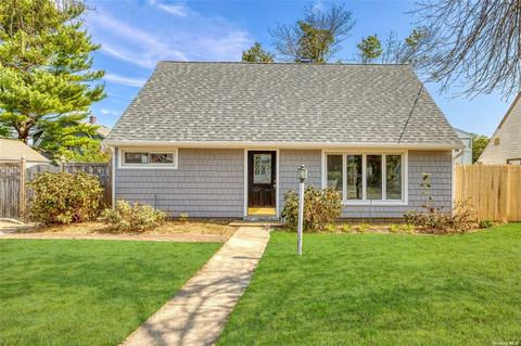 9 N Pershing Ave, Bethpage, NY 11714 photo 1