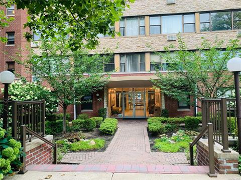 15 Hill Park Ave #2B, Great Neck, NY 11021 - Movoto