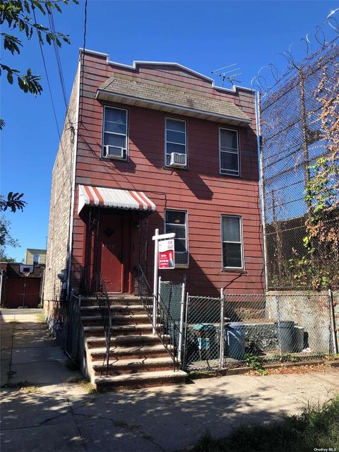 67-02 64th Pl, Glendale, NY 11385