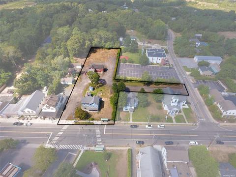 1578 Main Rd, Riverhead, NY 11901 photo 1