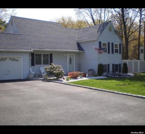 1136 William Floyd Pkwy, Shirley, NY 11967 | 1 photo | MLS #3442013 ...