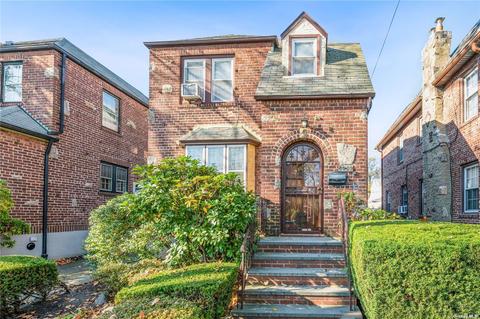 29-32 166th St, Flushing, NY 11358