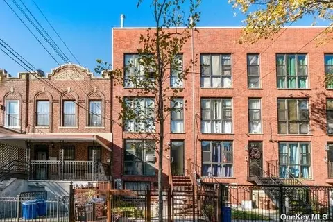 440 Bristol St, Brooklyn, NY 11212