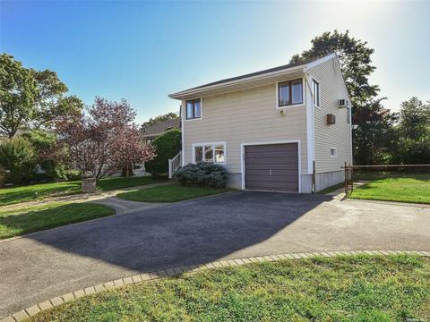 3549 Stephen Ln, Wantagh, NY 11793 | 20 Photos | MLS #3446212 - Movoto