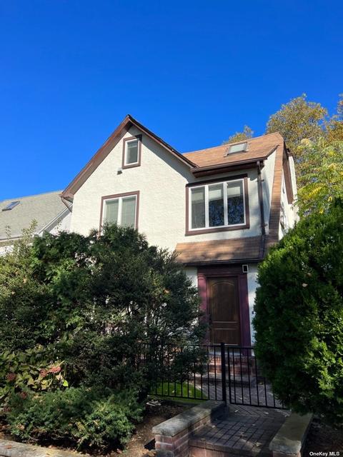 72-31 Juno St, Flushing, NY 11375 photo 1