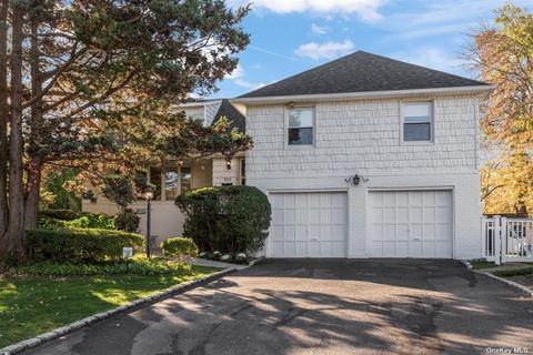 421 Westwood Rd, Woodmere, NY 11598