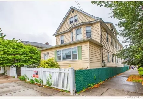 115-02 14th Ave, Flushing, NY 11356 photo 1