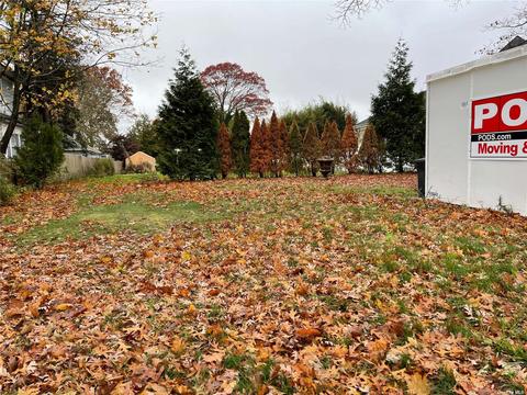0 Greeley Ave, Sayville, NY 11782