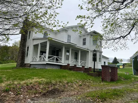 00 School House Rd, Out Of Area Town, NY 12873