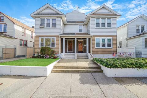 107-17 86th St, Ozone Park, NY 11417