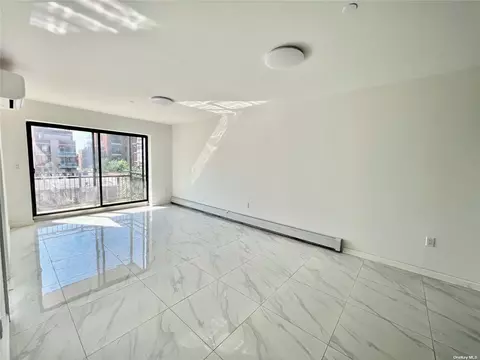 132-16 Maple Ave #4B, Flushing, NY 11355