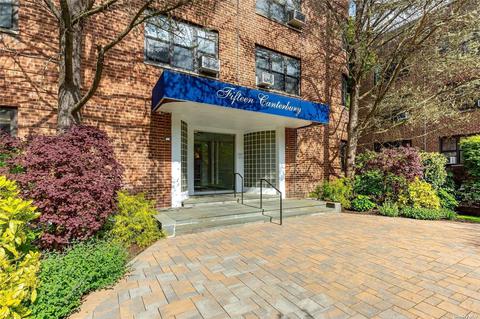 15 Canterbury Rd #C27, Great Neck, NY 11021