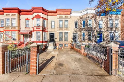 379 Hawthorne St, Brooklyn, NY 11225