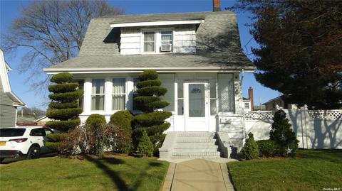 19 E Argyle St, Valley Stream, NY 11580