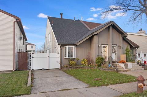 39 Smyrna Ave, Staten Island, NY 10312