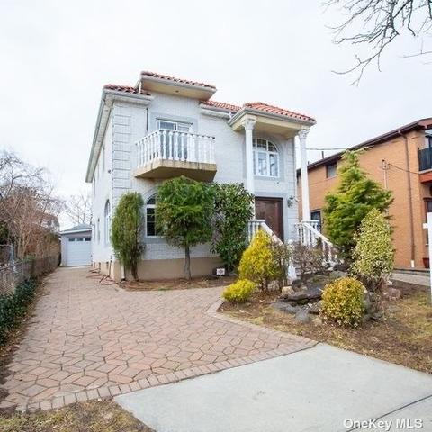 14-64 Utopia Pkwy, Whitestone, NY 11357