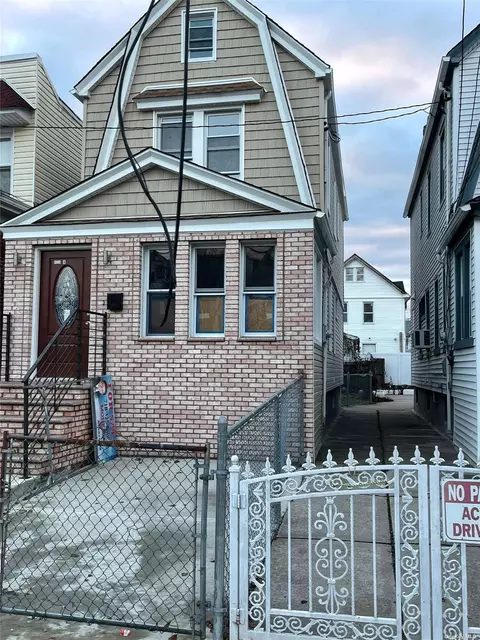 95-26 125th St #A, Richmond Hill, NY 11418