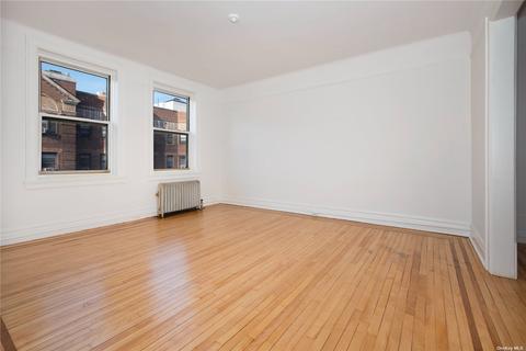 34-31 82 St #51, Jackson Heights, NY 11372