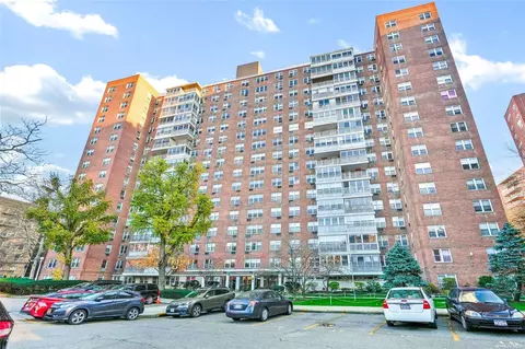 43-10 Kissena Blvd #12K, Flushing, NY 11355