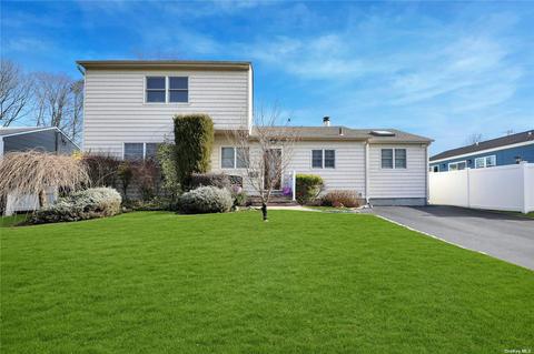 24 Gerhard Rd, Plainview, NY 11803 photo 1