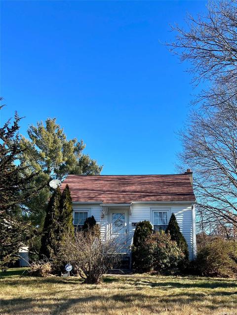 85 20th St, Jericho, NY 11753