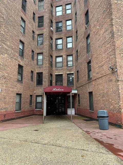 8377 Woodhaven Blvd #2B, Woodhaven, NY 11421