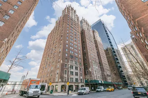 5 Tudor City Pl #907, New York, NY 10007