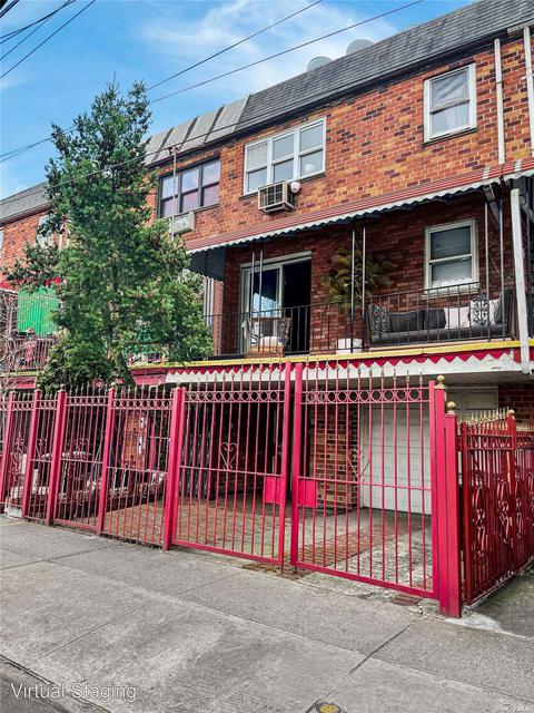 40-24 Case St, Elmhurst, NY 11373
