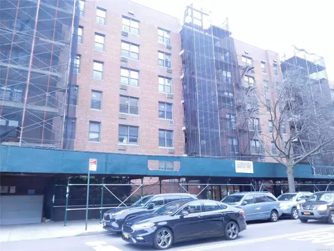 137-05 Franklin Ave #1F, Flushing, NY 11355