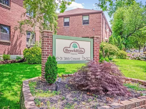 242-45 61 Ave #1, Douglaston, NY 11362
