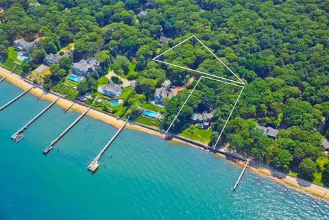56 Forest Rd, Sag Harbor, NY 11963