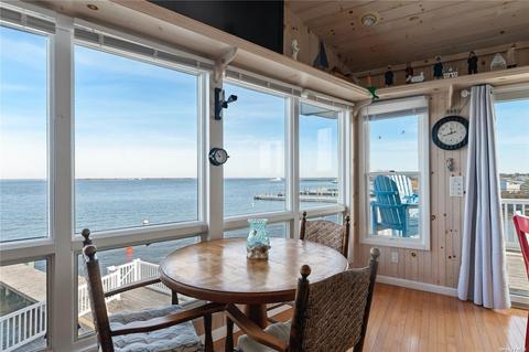 187 Pine St #12, Kismet, NY 11706