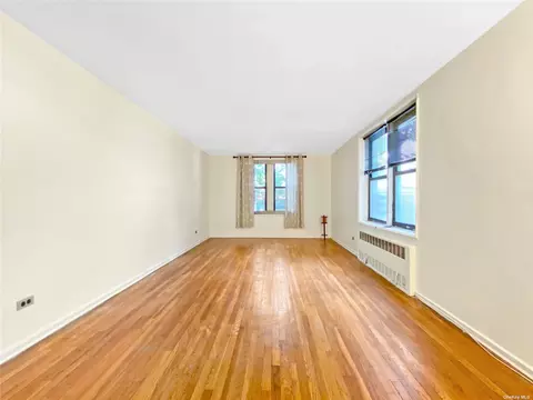 83-60 Vietor Ave #1A, Elmhurst, NY 11373