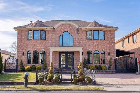 67-06 179 St, Fresh Meadows, NY 11365