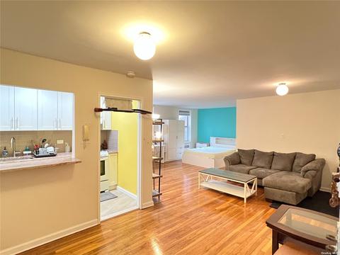 42-65 Kissena Blvd #426, Flushing, NY 11355