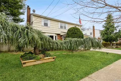 78 Jerusalem Ave, Massapequa, NY 11758