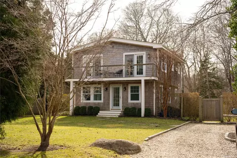 270 Kings Point Rd, East Hampton, NY 11937