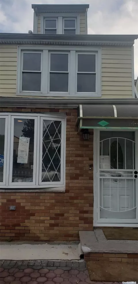 114-46 169th St, Jamaica, NY 11434