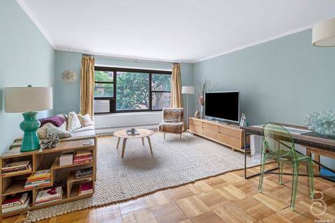 21-50 33rd Rd #5A, Astoria, NY 11106