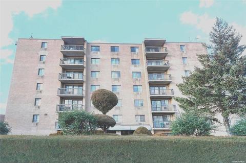 71-49 Metropolitan Ave #2C, Middle Village, NY 11379