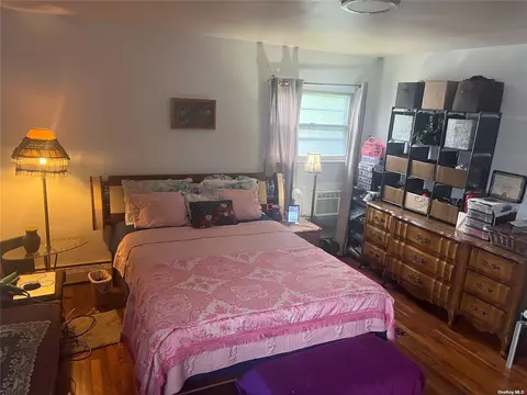 534 Beach 25th St, Far Rockaway, NY 11691