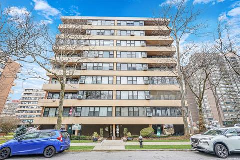 166-40 Powells Cove Blvd #8A, Beechhurst, NY 11357