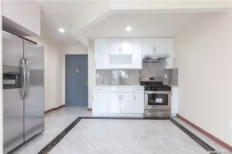 74-25 43 Ave #2A, Elmhurst, NY 11373