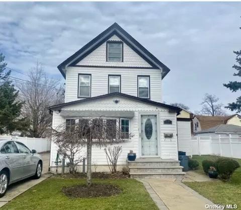 57 E Valley Stream Blvd, Valley Stream, NY 11580