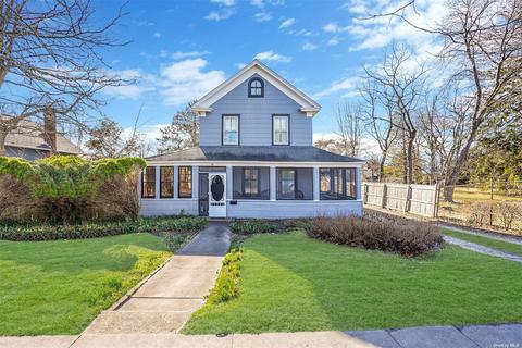 116 Foster Ave, Sayville, NY 11782