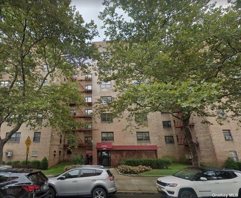 29-49 137th St #1C, Flushing, NY 11354