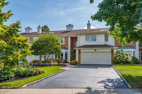 62 Hamlet Dr #62, Commack, NY 11725