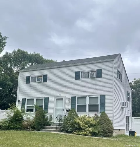 334 Eastwood Blvd, Centereach, NY 11720